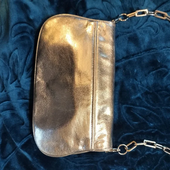 Tory Burch metallic silver clutch purse with detachable chain strap - Picture 8 of 10